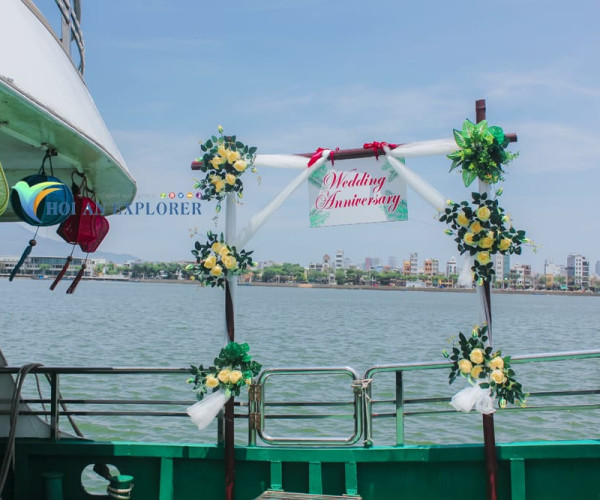 Birthday On A Danang Yacht