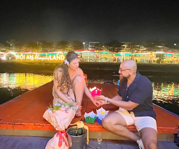 Hoi An Dinner Sunset Cruise Tour
