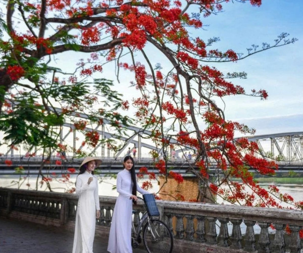Hue 1 Day Tour From Hoi An Da Nang